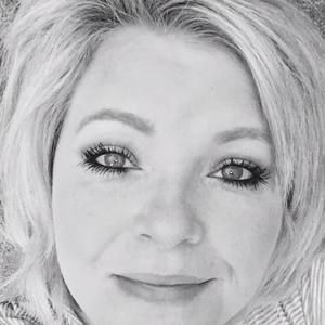 Meet your Posher, Sandy